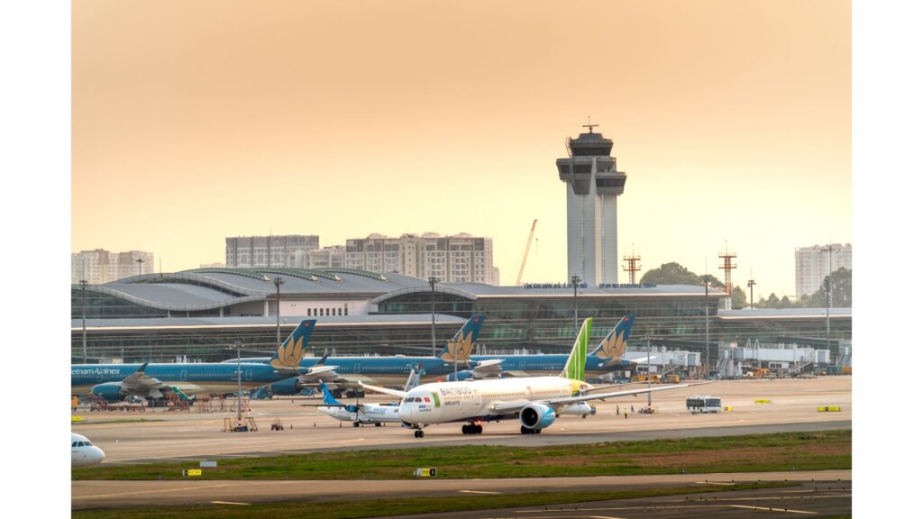 Picture of an airport, showing that hypnotherapy can help with a fear of flying.